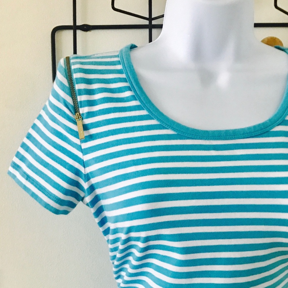 Michael Kors shoulder zip side ruched striped tee